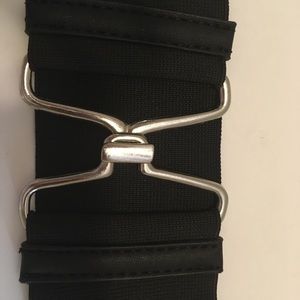 NWOT MNG by Mango Silver Buckle Waist belt